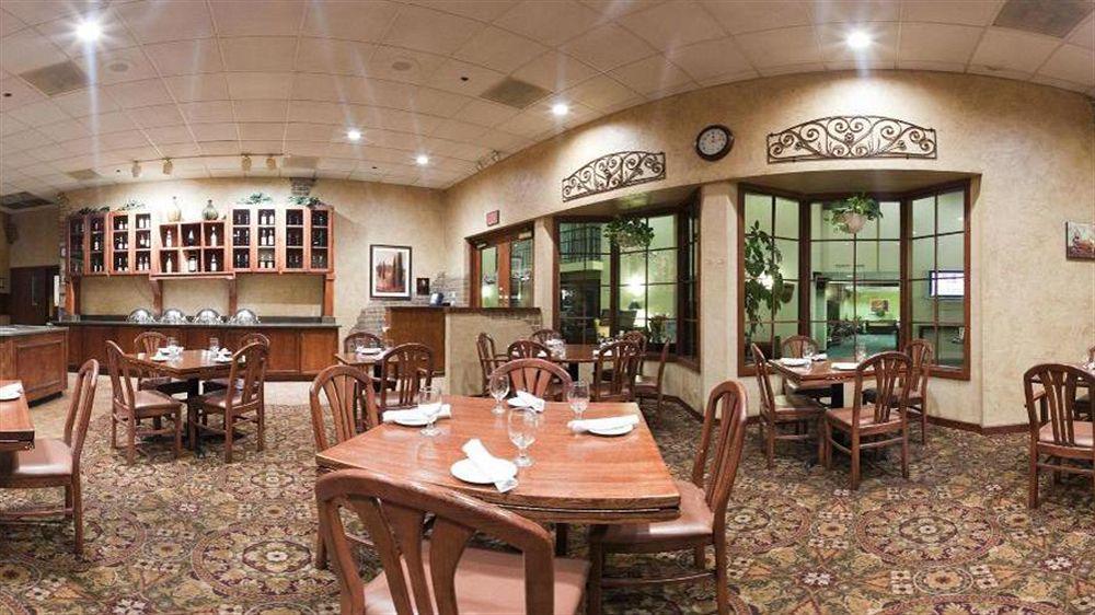 Holiday Inn & Suites Chicago-Carol Stream Wheaton By Ihg Zewnętrze zdjęcie