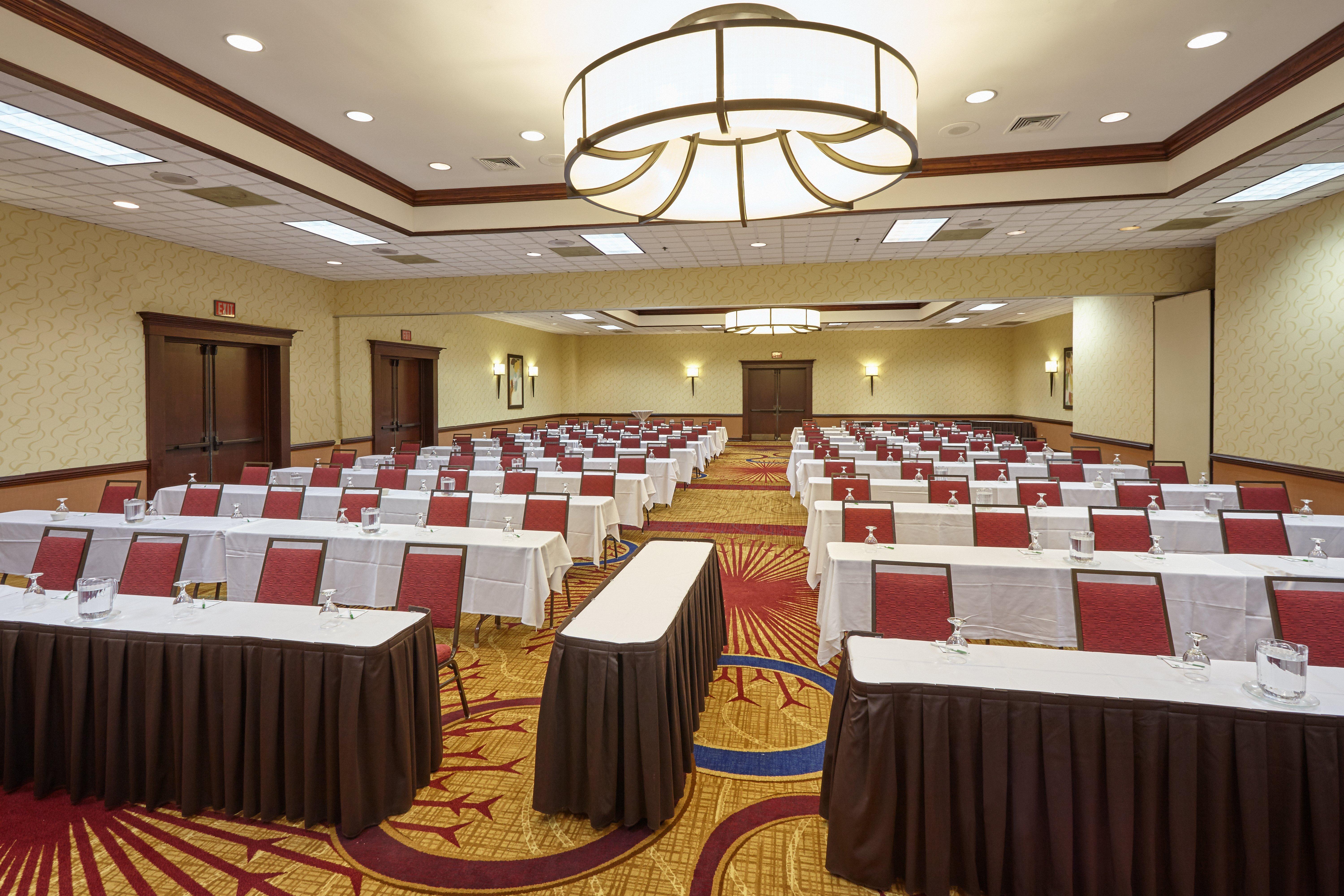Holiday Inn & Suites Chicago-Carol Stream Wheaton By Ihg Zewnętrze zdjęcie