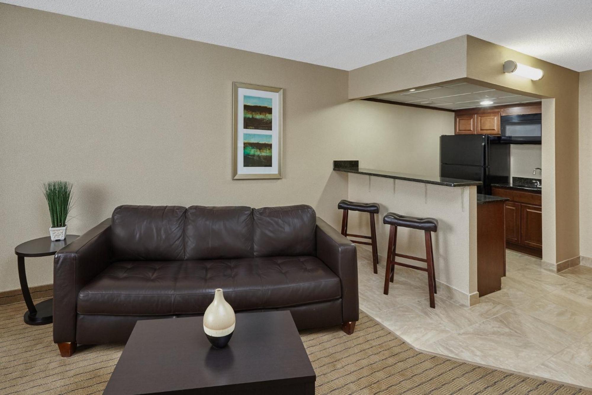 Holiday Inn & Suites Chicago-Carol Stream Wheaton By Ihg Zewnętrze zdjęcie