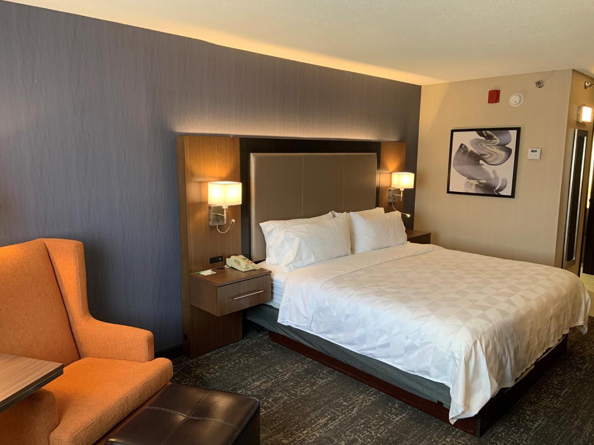 Holiday Inn & Suites Chicago-Carol Stream Wheaton By Ihg Zewnętrze zdjęcie