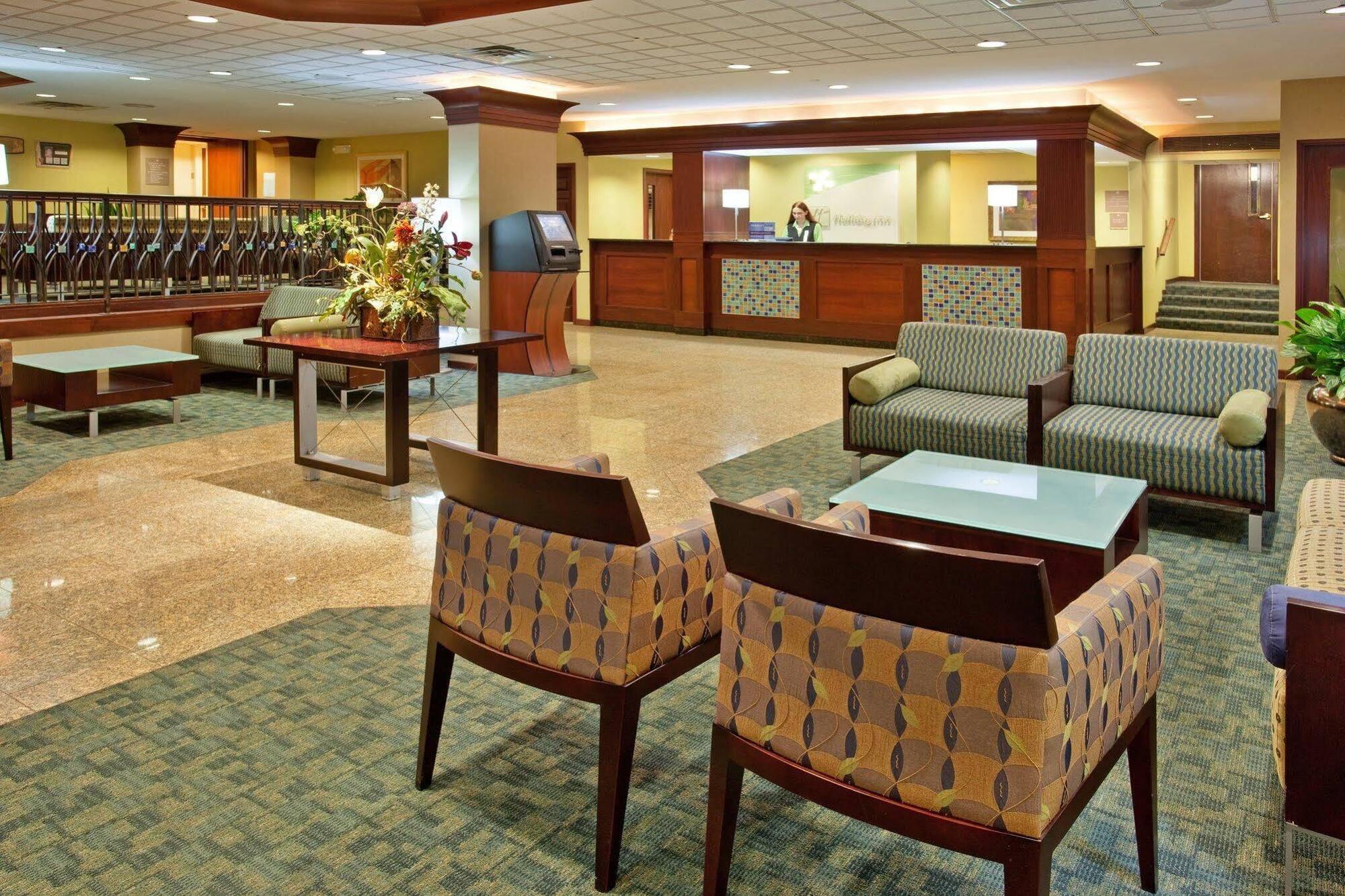Holiday Inn & Suites Chicago-Carol Stream Wheaton By Ihg Zewnętrze zdjęcie